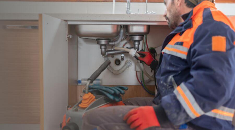 Commercial Slab Leak Plumbing in Garfield, KS